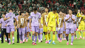 South Korea Loses 1-0 to Host Mexico, Fails to Secure Top Spot in Group