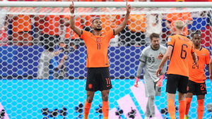 Netherlands Secures First Win, Crushing Sweden 5-1 After Draw with Japan