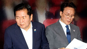 나란히 당 행사에 오더니&hellip;정청래&middot;김민석 미묘한 신경전
