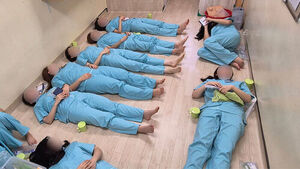"Heads at Others' Feet": 9 People in a 5-Pyeong Cell... Correctional Officers at Breaking Point