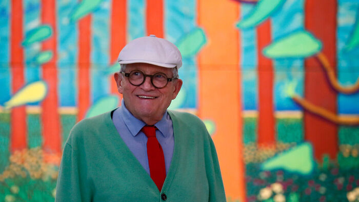 Master Artist Hockney Laid to Rest in Private Funeral Attended by Only Two
