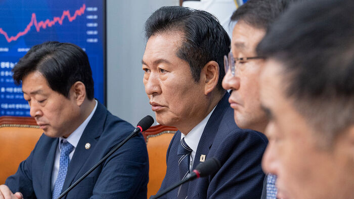 Rep. Jung Chung-rae: "Lee Hwa-young Trial May Involve Prosecution Collusion; Must Fully Abolish Supplementary Investigation Rights"
