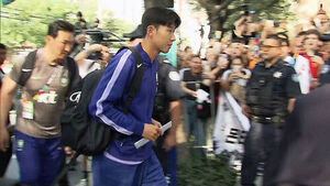National Team Arrives in Monterrey for Decisive Match Against South Africa Amid Cheers from Hundreds