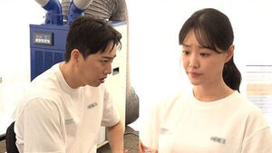 Park We, Husband of Song Ji-eun, Faces Sudden Hypotension During 7km Wheelchair Marathon: "I Want to Finish"