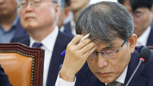 Noh Tae-ak: "I Feel Responsible as Chairperson for Ballot Shortage Incident"