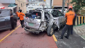 Car Reverses Suddenly, Hits 4 Vehicles: 70-Year-Old Driver Claims "Sudden Engine Failure"