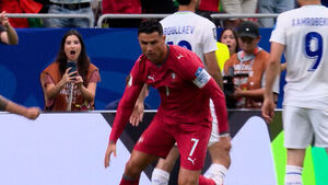 Ronaldo Finally Breaks Through: First Player to Score in 6 Consecutive Tournaments