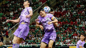 "Full of Defensive Confidence"... The 'Ironclad Three-Back' Stopping Opponent Breakthroughs