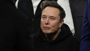 Musk Loses 'Trillionaire' Title After SpaceX Stock Plunge