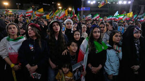 Iran Seeks to Co-opt Anti-Establishment Figures by Embracing Women Without Hijabs