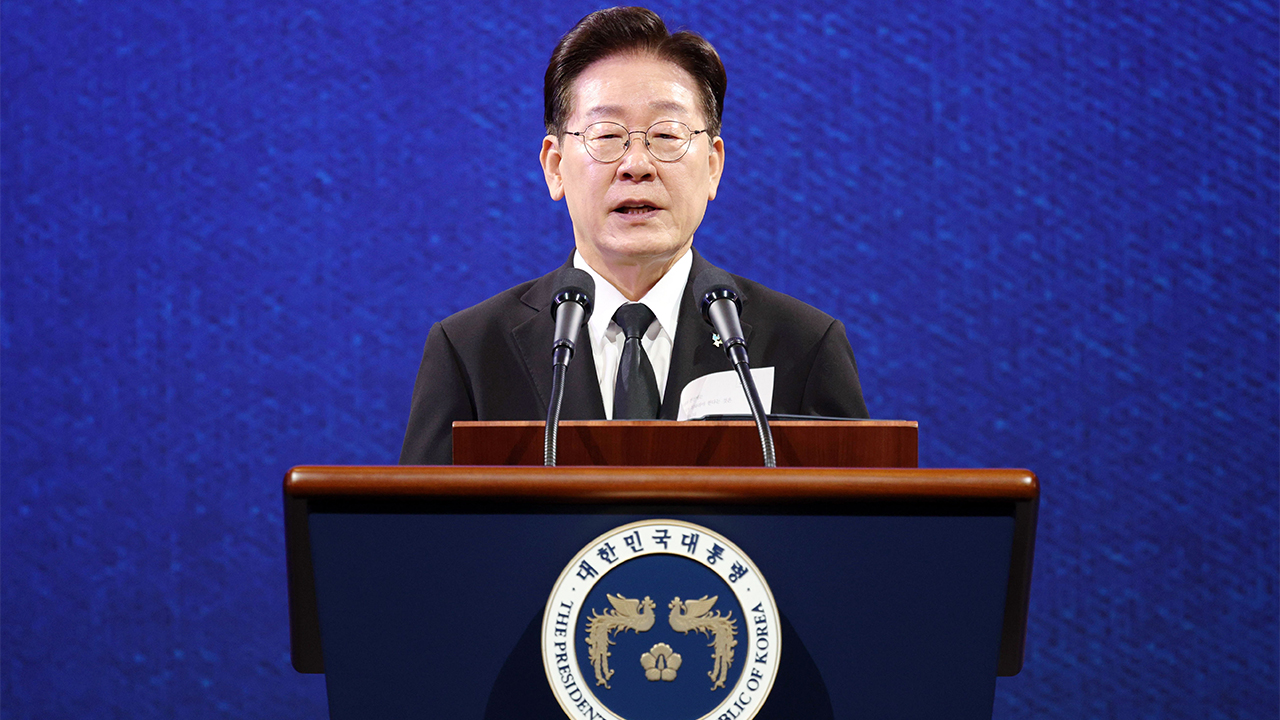 이 대통령 "지금의 평화와 번영 거저 얻어진 것 아냐…유공자께 깊은 존경"