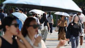 Parasols Block 97&ndash;99% of UV Rays&hellip; Darker Colors Offer Better Light Protection