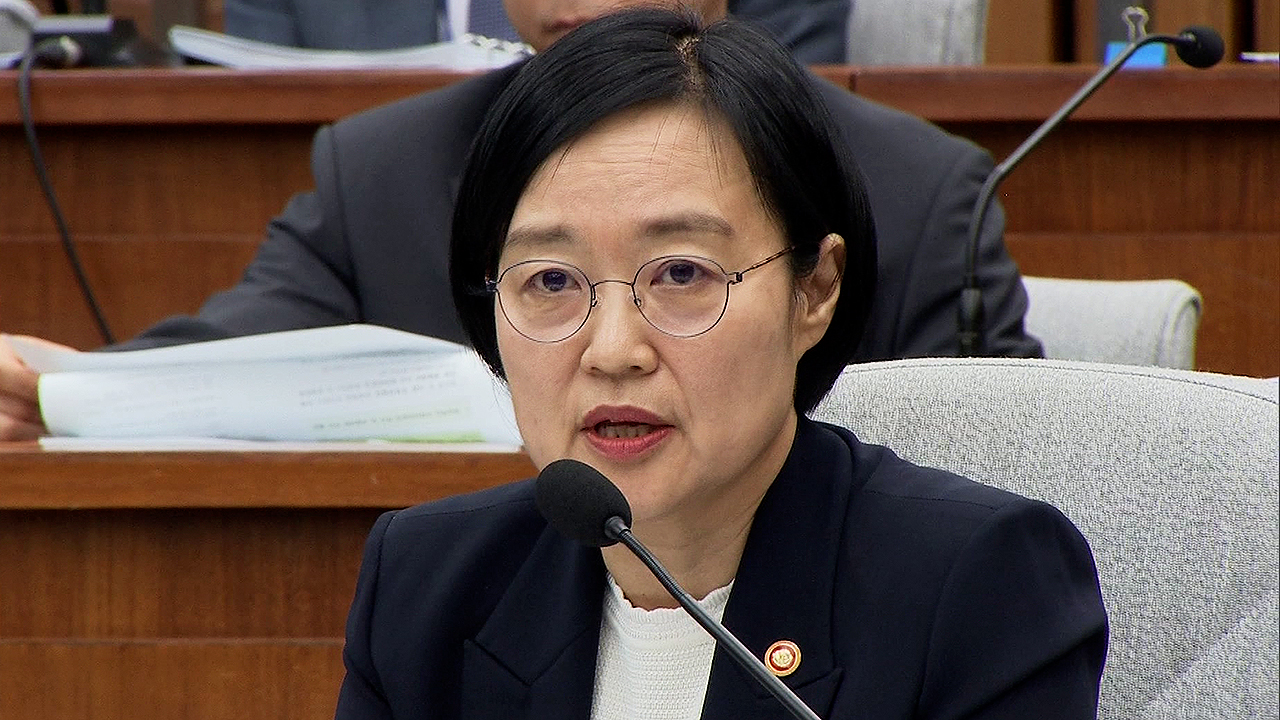 "권력 마귀" "총리 적임자"…청문회 첫날 '격돌'