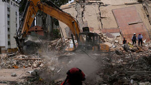 International Community Rushes to Aid Venezuela Following Powerful Earthquakes