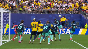 Ecuador Boosts Round of 32 Hopes; Japan Draws with Switzerland