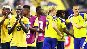 Ecuador and Sweden Secure 4 Points in Final Group Matches, Boosting Round of 32 Hopes