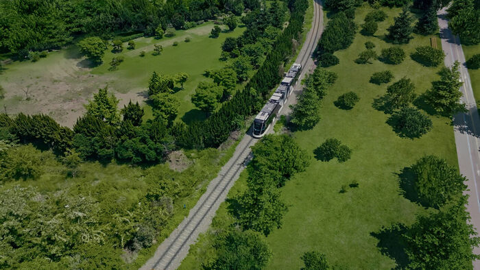 Hydrogen tram