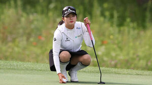 Noh Seung-hee Maintains Lead in Round 2 of KLPGA McCol-Mona Open