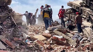 Death Toll Reaches 1,450 in Venezuela; Miraculous Rescues Continue Despite Passing of Golden Time