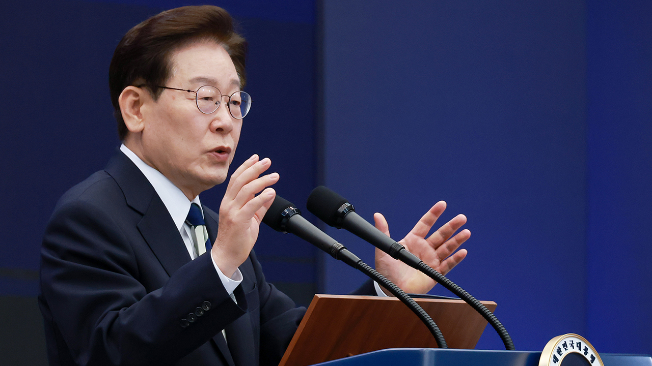 이 대통령 "AI 산업혁명, 서남권에서 시작…호남 없으면 나라도 없다"
