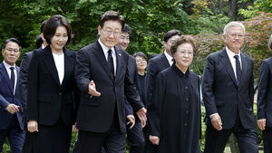 이 대통령, 오늘 문재인 전 대통령과 '비빔밥' 오찬&hellip;'당내 화합' 메시지 나올까