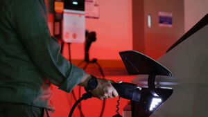 Public EV Charging Rates to Be Adjusted: Lower Fees for Slow Charging, Higher for Fast Charging