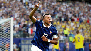 Mbappe Scores Another Brace, Ties Messi for Top Scorer