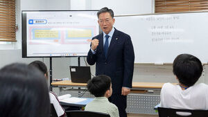 법무장관 "광주 여고생 살해범 부친이 경찰&hellip;증거인멸 처벌 어려워"