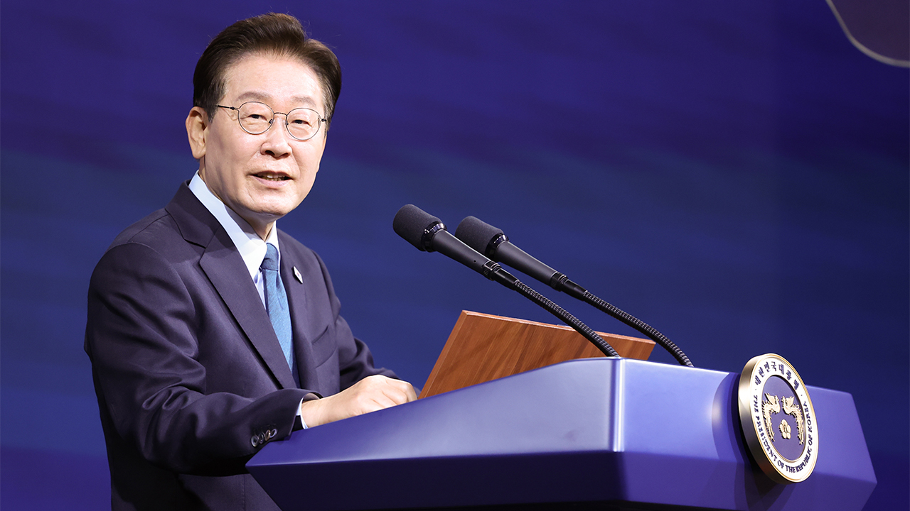 이 대통령 "충청, AI 혁신 중심지 우뚝…이재용 결단이 도약 선도"