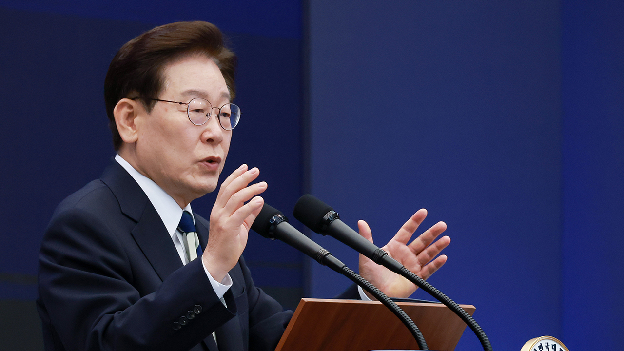 이 대통령 "충청, 무궁무진한 성장 잠재력…AI시대 선도 중심지로"