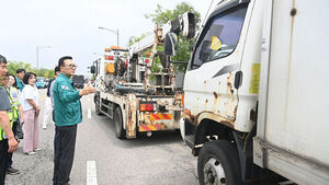 Incheon Songdo Freight Truck Parking Lot Opens, but Illegal Parking Persists