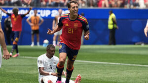 Oyarzabal Scores Twice as Spain Advances to Round of 16