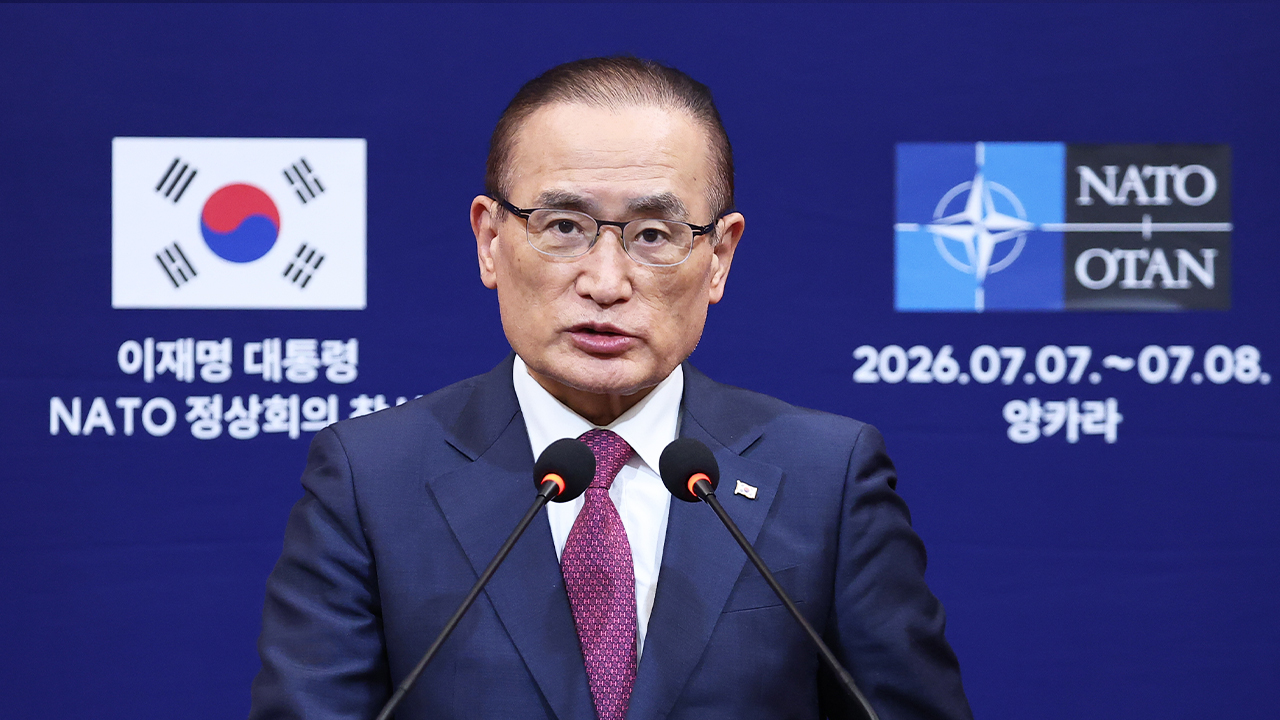 청와대 "우크라에 1억 달러 규모 포괄 지원…살상무기 지원은 제외"