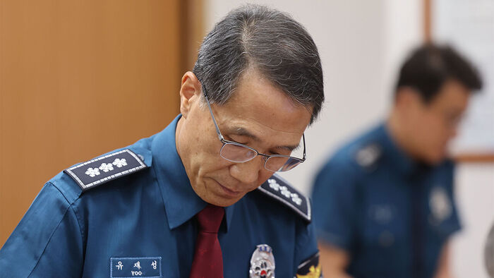 '장윤기 사건'을 둘러싼 경찰 부실수사 및 유착 논란이 커지자 미국 출장 중 조기귀국한 유재성 경찰청장 직무대행이 10일 서울 서대문구 경찰청에서 경찰 수사 신뢰제고를 위한 쇄신 방안 등을 논의하는 경찰 지휘부 화상회의에 참석하고 있다. (사진=연합뉴스)