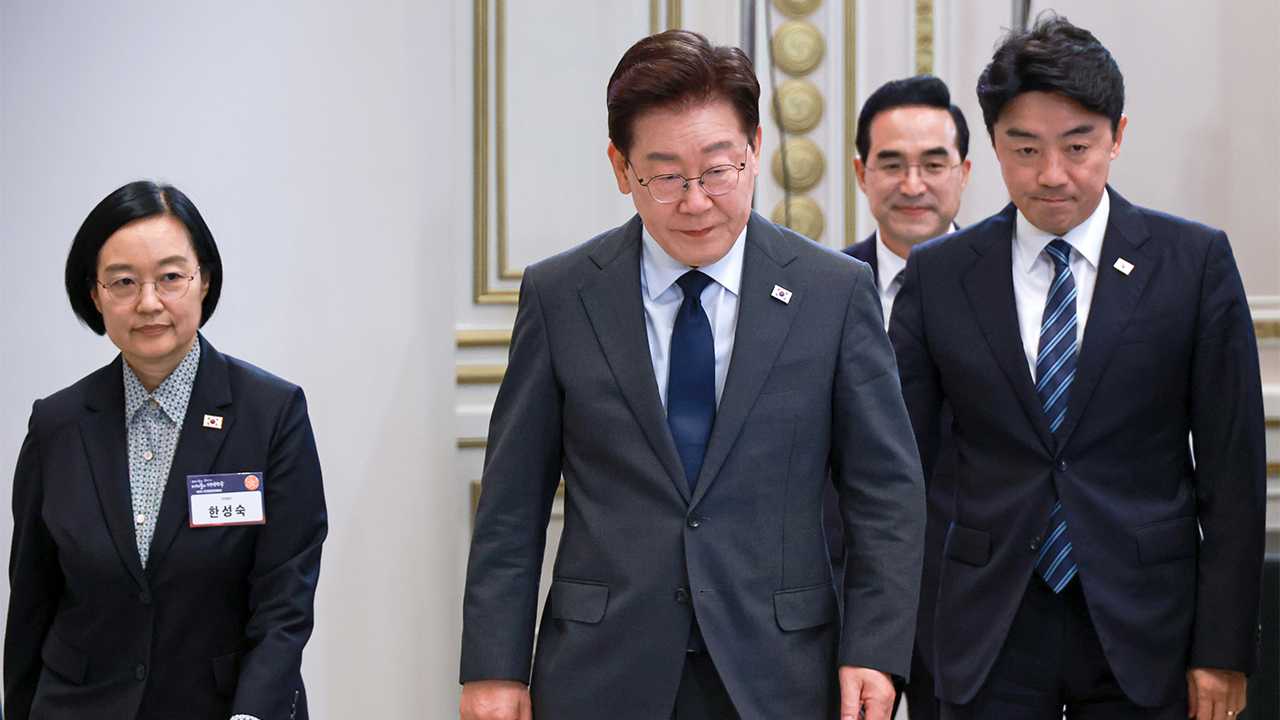 이 대통령, 카타르 전 군주 서거에 강훈식 특사 파견
