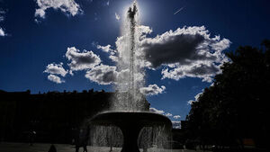 Heatwave Sweeps Germany: Weekly Deaths Surge by 5,700 Above Average
