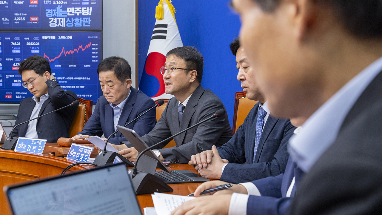 민주, '이 대통령 당무 개입' 국힘 비판에…"'윤 출장소' 까먹었나"