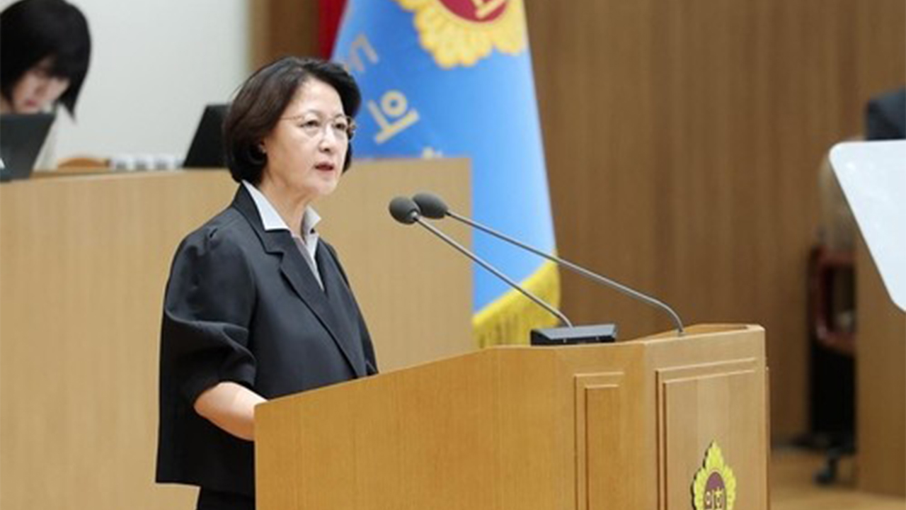 추미애 "홍기원 발의안, 반민주적 검찰 제도로 회귀 위험"