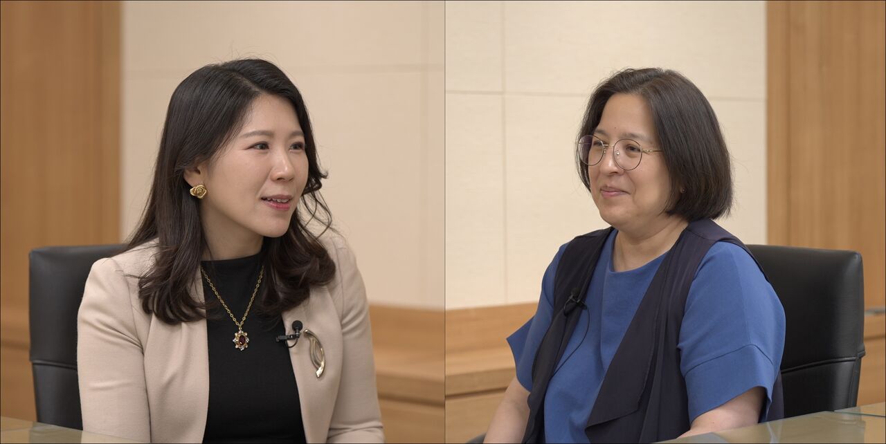 인터뷰 중인 차미영 독일 막스플랑크연구단장