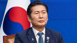 "정청래 전 대표, 습격당했다"&hellip;차량 덮쳐 '쾅쾅'