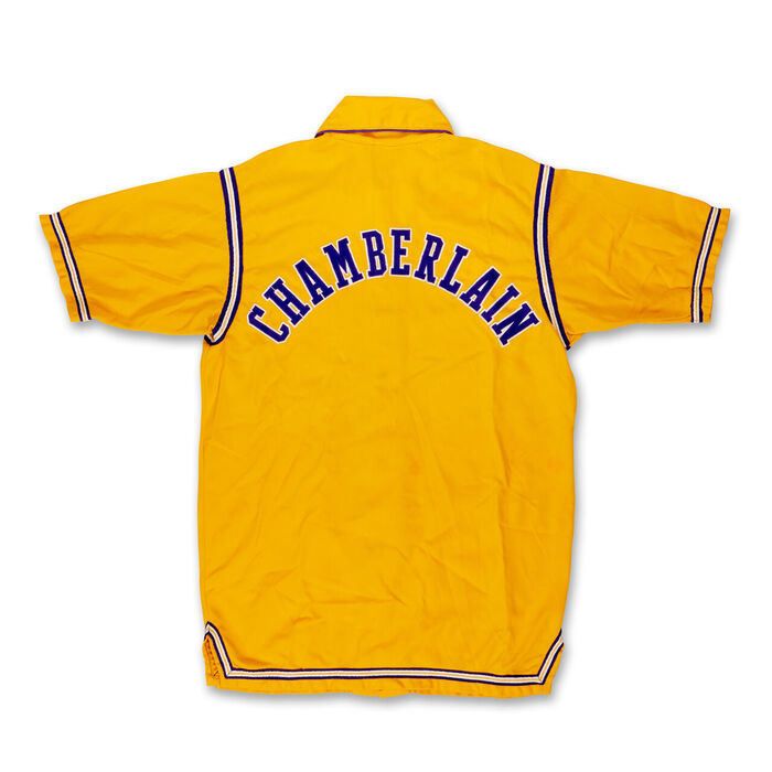 Wilt Chamberlain's warm-up jacket sold for 120 million won