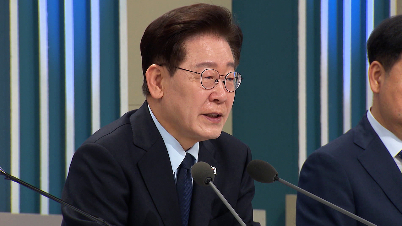 "쉬운 전세대출 조정해야"…공급은 '속도전' 강조