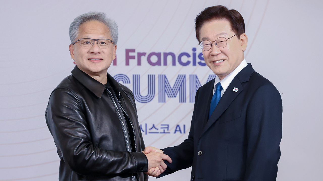 [속보] 이 대통령 "한국, 대체불가한 글로벌 AI 공급망 핵심 국가로"