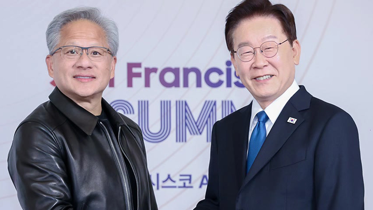 이 대통령-젠슨황 회동…"SK-엔비디아 5천억 달러 협력"