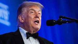 Trump Suspends Large-Scale Iran Attack After Report on Air Defense Missile Shortages