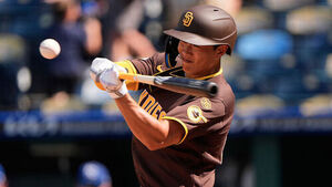 MLB's Song Sung-moon and Kim Ha-seong Bench-Bound Despite Team Wins