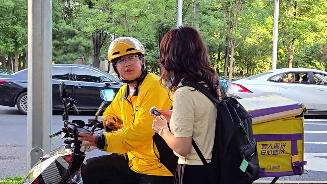 China youth delivery (Choi Go-un Reporting File)