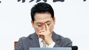 Jang Dong-hyeok Criticizes Starbucks Search and Seizure, Calling It Police 'Repay-the-Favor Investigation'