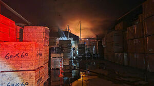 Large Fire Breaks Out at Gunsan Wood Factory; Main Blaze Extinguished as Crews Wet Down Hotspots
