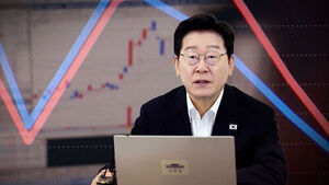 [단독] 순방 일정 마무리&hellip;귀국 직후 부동산&middot;증시 점검 회의